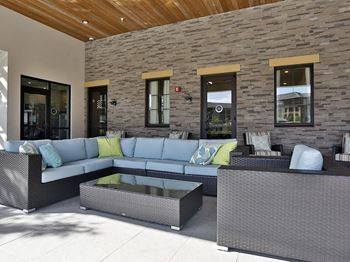 Outdoor lounge